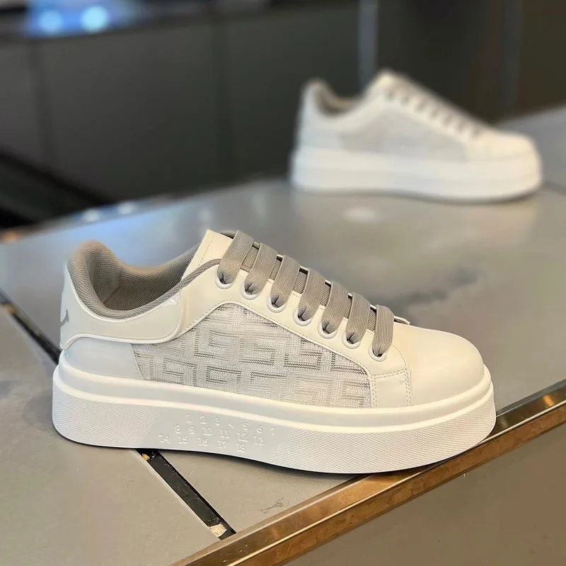 Mens Fashion Trends 2026 - Nouvelles baskets respirantes pour hommes 2026
