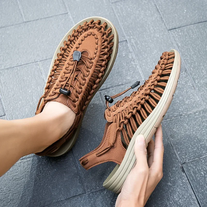 Mens Fashion Trends 2026 - Sandales à breloques pour hommes 2026,