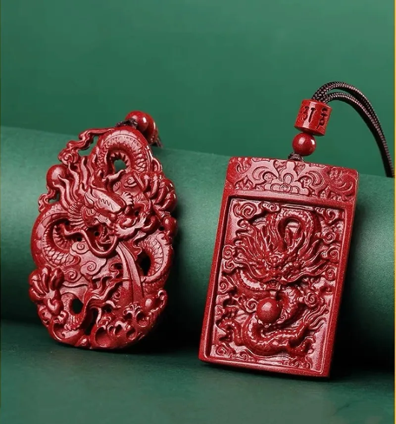 Mens Fashion Mullet - Collier pendentif dragon carapté double face