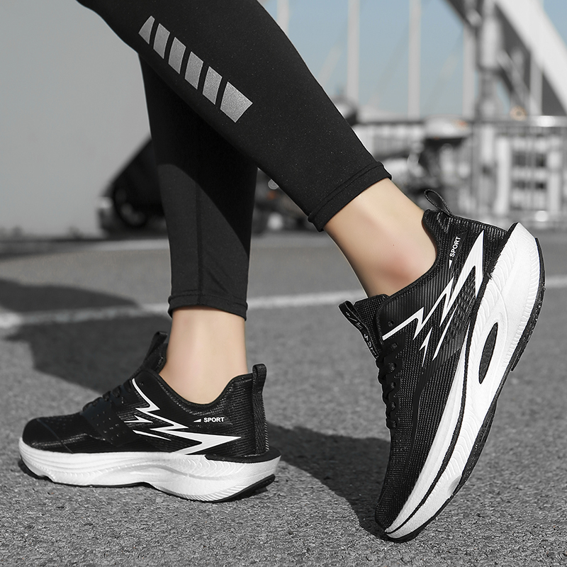 Chaussures pour femmes, basket - Mens Fashion Trainers avis et prix