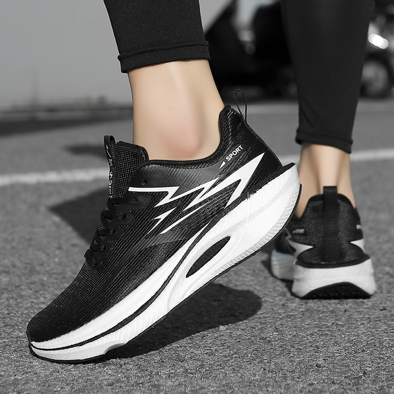Chaussures pour femmes, basket - Mens Fashion Trainers avis et prix