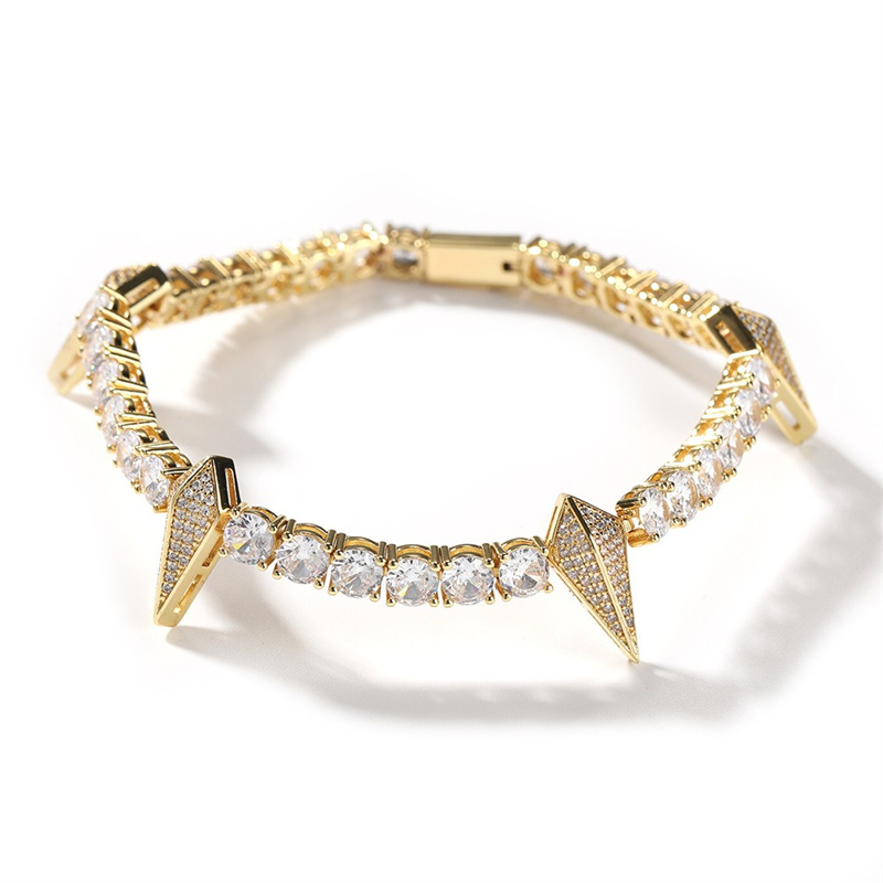 Bracelet à pointes Punk Hip Ho - Men'S Fashion Night Out avis et prix
